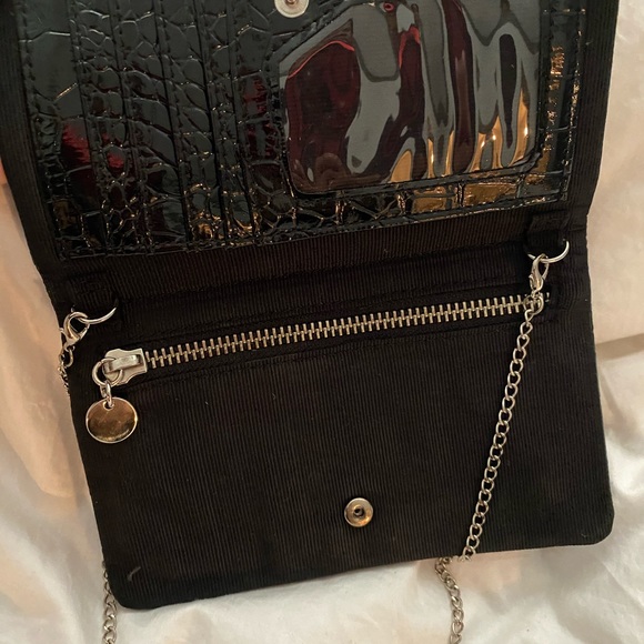 White House Black Market red and black clutch - Picture 5 of 5